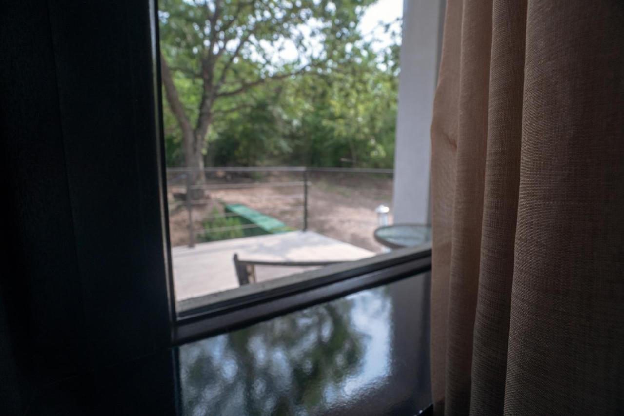 Villa Lapa เทลาวี ภายนอก รูปภาพ